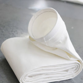 Chine le polyester fait sur commande de filtre de basse température a senti le sachet filtre, acide de chaussette de filtre de 10 microns anti fournisseur