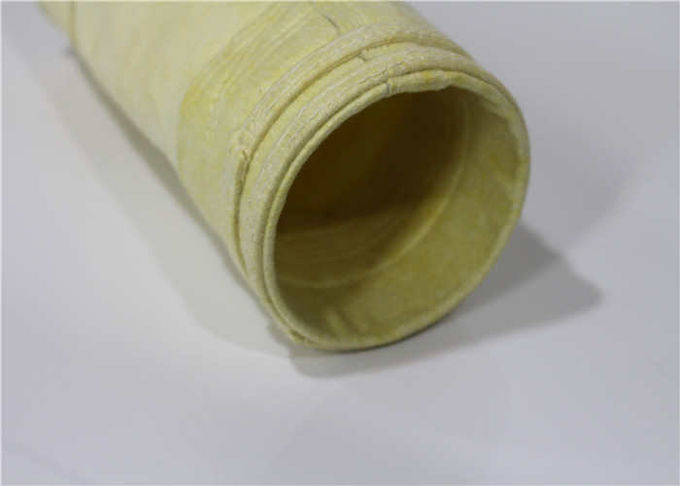 les chaussettes de collecteur de poussière 450gsm, filtration de la poussière met en sac l'exactitude de filtrage de 2-100μM