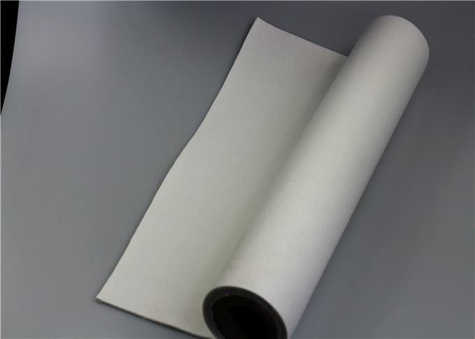 Texture douce de polyester de filtre d'excellente de larme finition impeccable matérielle blanche de résistance